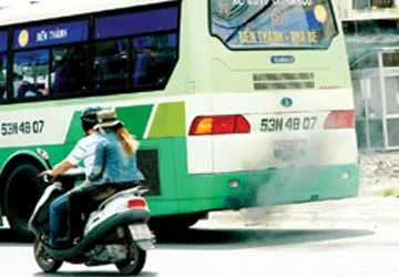 Xe buýt chạy hết 3.700 tỉ đồng ảnh 1