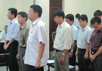 Xét xử vụ tiêu cực tại PMU 18: Bộ GTVT nói mình không bị thiệt hại tiền tỉ ảnh 1