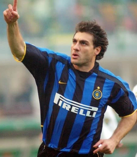 Top 10 cầu thủ “ngỗ ngược” nhất trong lịch sử BĐ Italia ảnh 3 Top 10 cầu thủ “ngỗ ngược” nhất trong lịch sử BĐ Italia ảnh 3