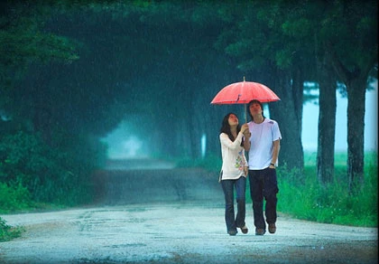 Dấu hiệu chàng chưa quên người yêu cũ ảnh 1