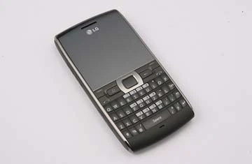 Nokia N97 có thể thêm phiên bản giá rẻ. Ảnh: Cnet. Nokia N97 có thể thêm phiên bản giá rẻ. Ảnh: Cnet.