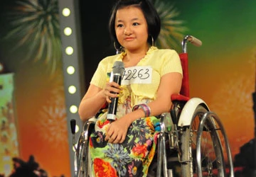 Tập 9 Vietnam’s Got Talent: Nghị lực của cô gái xương thủy tinh ảnh 1