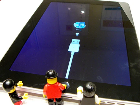Mở hộp iPad theo phong cách vui nhộn với xếp hình Lego ảnh 21