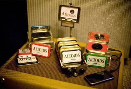 Những bộ loa và tai nghe lạ thường ảnh 11