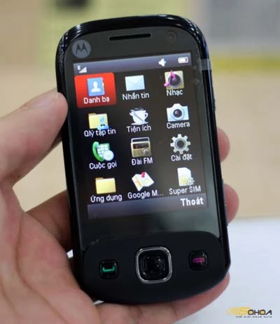 Smartphone giá gần 3 triệu của Motorola ảnh 3 Smartphone giá gần 3 triệu của Motorola ảnh 3