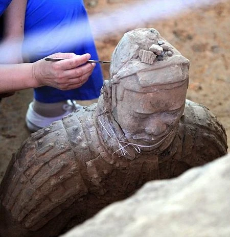 Phát hiện thêm nhiều chiến binh đất nung tại lăng mộ Tần Thủy Hoàng ảnh 5