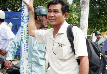 Đem cơm từ Long An lên TP.HCM ảnh 1 Đem cơm từ Long An lên TP.HCM ảnh 1
