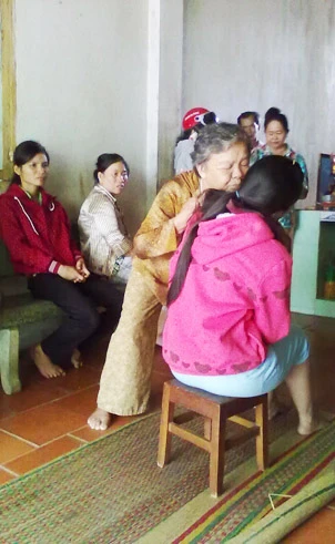 Rồng rắn đến nhờ “trạng” phun rượu trị bá bệnh ảnh 2