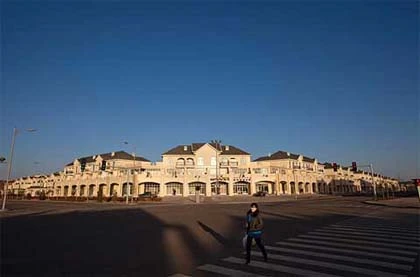 Thành phố ma hiện đại bậc nhất Trung Quốc ảnh 7