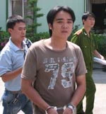 Đặng Quốc Đạt- kẻ cầm đầu băng cướp chém người truy đuổi tại quận Tân Bình trong ngày sa lưới pháp luật.