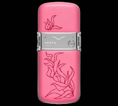 Phiên bản màu hồng của dòng Constellation. Ảnh: Luxury-insider. Phiên bản màu hồng của dòng Constellation. Ảnh: Luxury-insider.