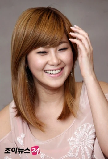 Sao nữ xứ Hàn bị nghi lộ băng sex ảnh 2