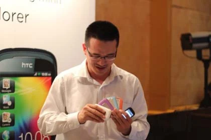 Smartphone HTC giá rẻ nhất ra mắt tại Việt Nam ảnh 1