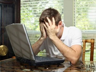 Đau đầu khi xem phim sex ảnh 1