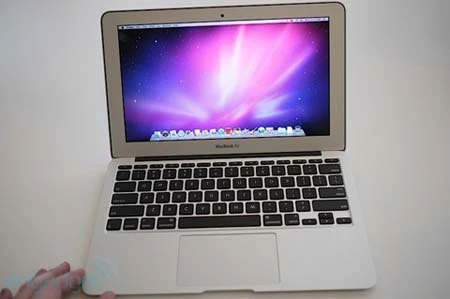 Cận cảnh Macbook Air "siêu mỏng" mới ảnh 16 Cận cảnh Macbook Air "siêu mỏng" mới ảnh 16