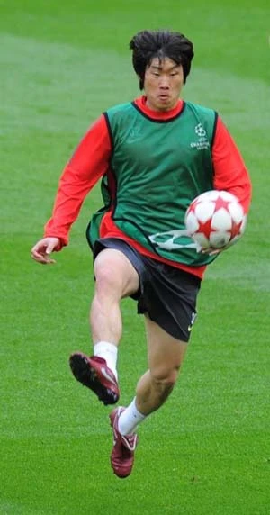 Chùm ảnh Man Utd và Barcelona tập luyện trước giờ G ảnh 3