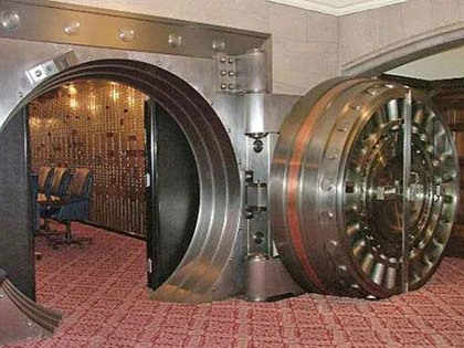 Thâm nhập kho vàng Fort Knox ảnh 2