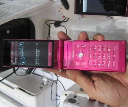 5 điện thoại chụp ảnh "khủng” tại Vietnam Telecomp ảnh 9