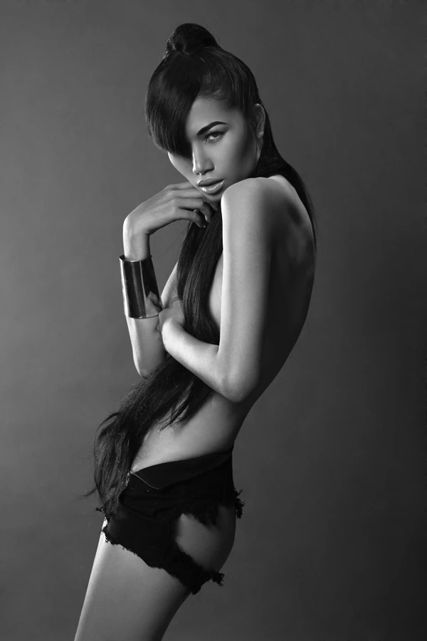 13 chân dài Việt đồng loạt bán nude ảnh 9