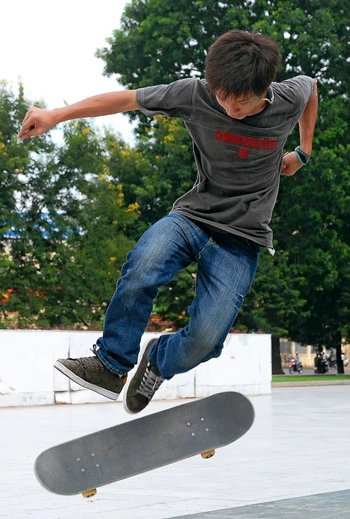 Thể dục buổi sáng ở Hà Nội ảnh 12