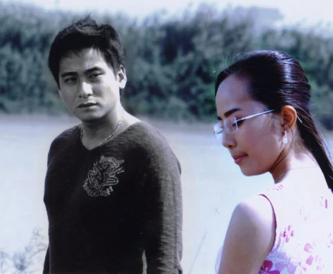 Quỳnh Nga run khi phải đóng nhiều cảnh hôn với Minh Tiệp. Ảnh: Nhân vật cung cấp.