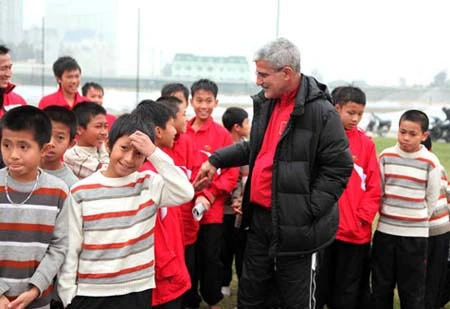 ĐTVN: Nghiêng ngả, mệt nhoài với Game Show của Calisto ảnh 21