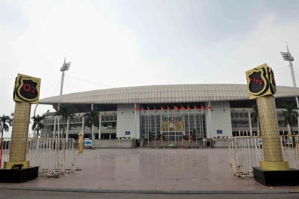 Chùm ảnh: Khu thể thao Mỹ Đình bị chia nhỏ để cho thuê ảnh 1