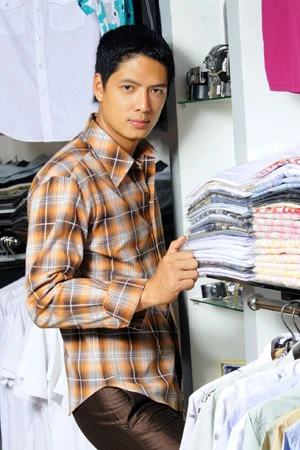 Bình Minh háo hức vì lần đầu tiên sang Mỹ đóng phim. Ảnh: Nhân vật cung cấp.