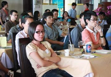 Trực tiếp: Việc làm thêm (freelancer) - Đối thoại giữa cung và cầu ảnh 1