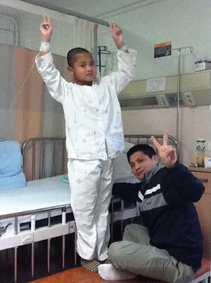 Cộng đồng mạng hướng về cậu bé bị ung thư ảnh 1