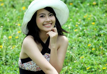 Thi sắc đẹp online: Thiệt thân vì danh ảo ảnh 2 Thi sắc đẹp online: Thiệt thân vì danh ảo ảnh 2