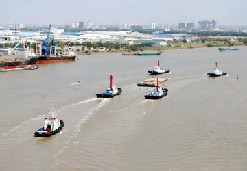 Tường thuật trực tiếp vụ lai dắt đốt hầm Thủ Thiêm từ Đồng Nai về Sài Gòn ảnh 17 Tường thuật trực tiếp vụ lai dắt đốt hầm Thủ Thiêm từ Đồng Nai về Sài Gòn ảnh 17