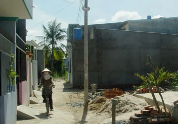 Nhà xây trái phép trước 1-5-2009: Đã có hướng ra? ảnh 1