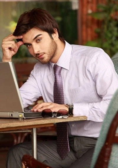 Ảnh anh chàng "bị trục xuất vì quá đẹp trai" thứ hai ảnh 6