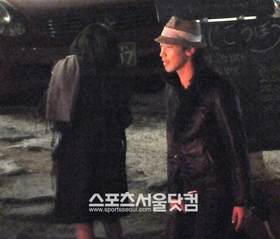 Rain bác bỏ việc yêu "cô nàng ngổ ngáo" ảnh 2