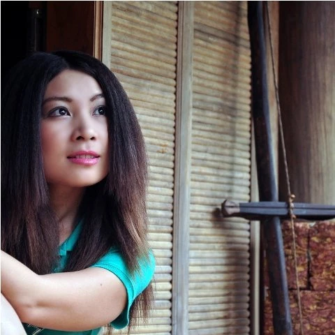 Hoa hậu làng văn kể chuyện nhà văn… nhậu ảnh 1