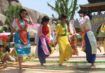 Nha Trang - Khánh Hòa: Độc đáo lễ hội bánh tét ảnh 1