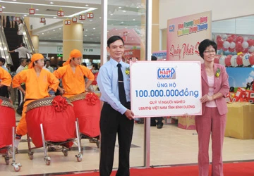 Khai trương Co.op Mart lớn nhất ở Bình Dương ảnh 1