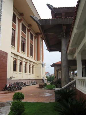 Cổng vào Bảo tàng Văn học