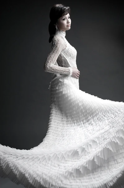 Miss Vietnam tại Australia làm duyên với áo dài ảnh 4