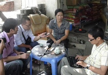 Vụ hiệu trưởng mua dâm học sinh ở Hà Giang: Các bị can bất ngờ từ chối luật sư ảnh 1