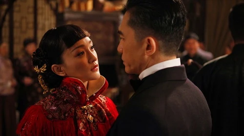 Châu Tấn "làm vợ" Lương Triều Vỹ ảnh 1