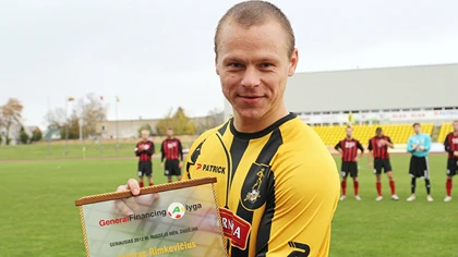 Top 10 cầu thủ có hiệu suất ghi bàn cao nhất hiện tại ảnh 8