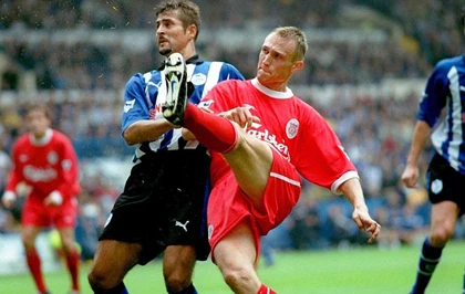 10 ngoại binh hay nhất lịch sử Ngoại hạng Anh ảnh 1