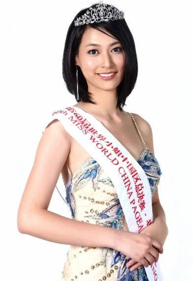 Vẻ đẹp ngây thơ đăng quang hoa hậu Trung Quốc 2010 ảnh 1