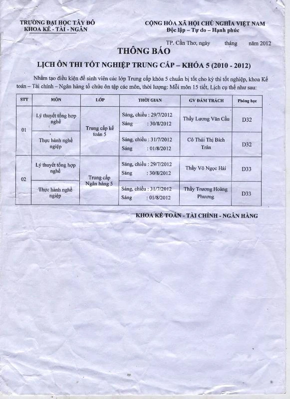 Bạn cùng lớp tố Hoa hậu Thu Thảo không hề là SV ảnh 5