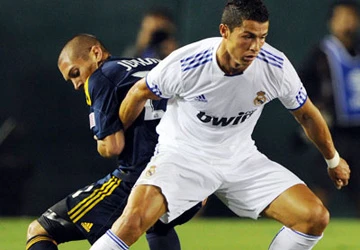 AC Milan - Real Madrid: Mourinho về San Siro ảnh 1