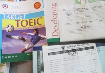 Anh ngữ Úc Châu và Anh văn Việt Úc bị kiện ảnh 1