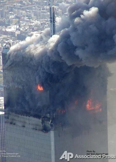 Chùm ảnh được cất giữ 10 năm về vụ khủng bố 11-9-2001 ảnh 10