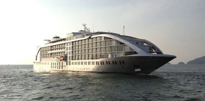 Siêu khách sạn nổi giá 200 triệu USD ảnh 1 Siêu khách sạn nổi giá 200 triệu USD ảnh 1